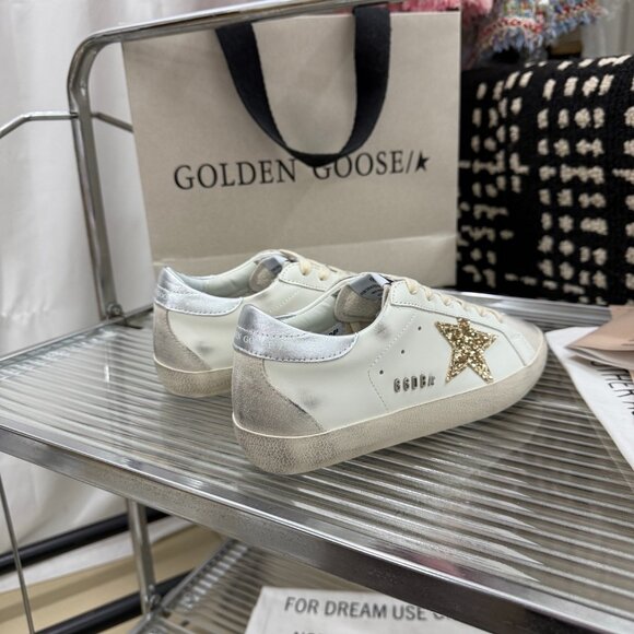 Golden Goose - Picture 7 of 9